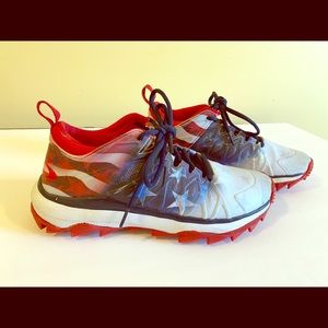 BOOMBAH women’s indoor sneakers